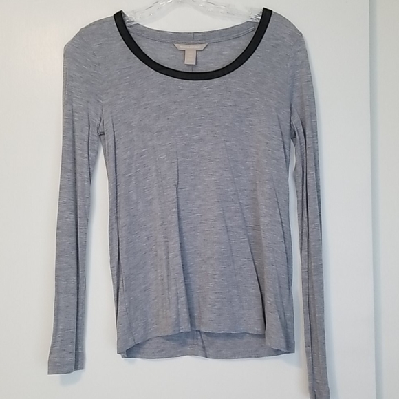 Banana republic tee - Picture 1 of 2